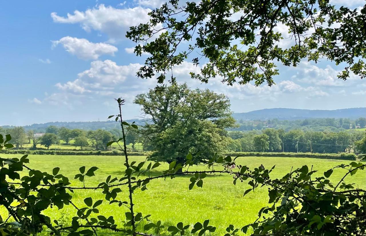 Вилла Domaine Le Rianon Malleret-Boussac Экстерьер фото