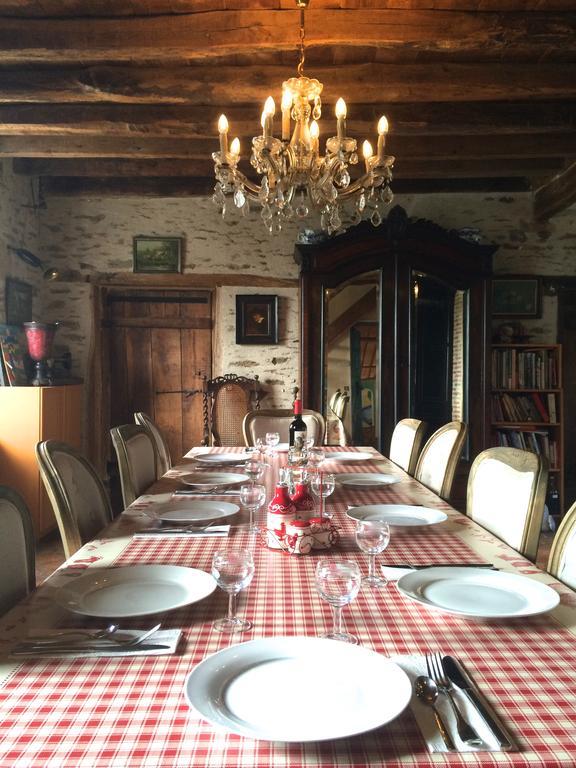 Вилла Domaine Le Rianon Malleret-Boussac Экстерьер фото